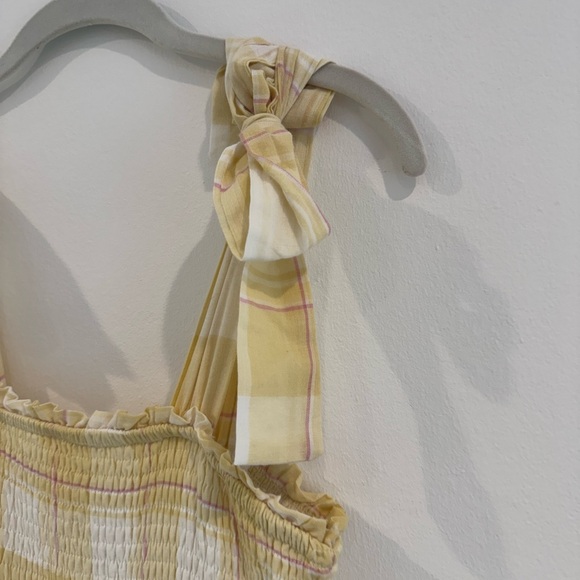 Storia Yellow and Cream Maxi Dress - Picture 6 of 10